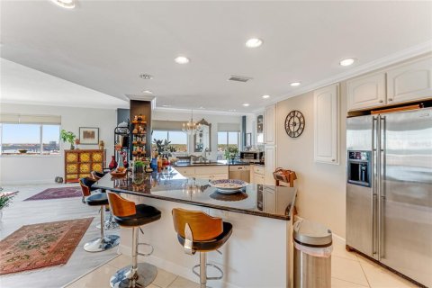 Condominio en venta en Daytona Beach, Florida, 3 dormitorios, 223.71 m2 № 1608116 - foto 2