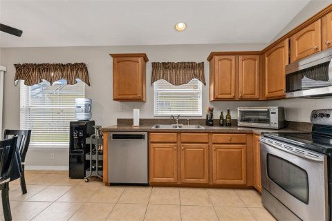 House in North Port, Florida 3 bedrooms, 157.56 sq.m. № 2347619 - photo 12