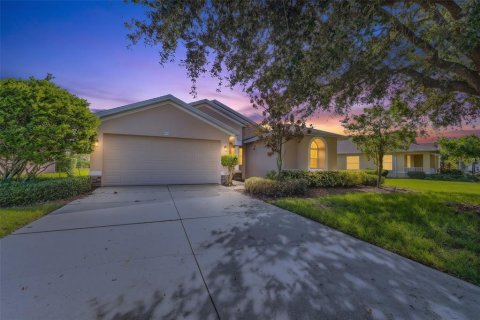 House in North Port, Florida 3 bedrooms, 157.56 sq.m. № 2347619 - photo 2