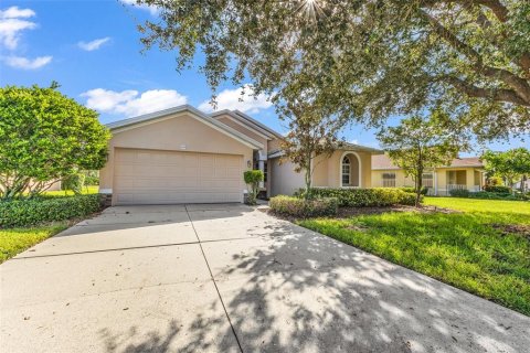 House in North Port, Florida 3 bedrooms, 157.56 sq.m. № 2347619 - photo 4