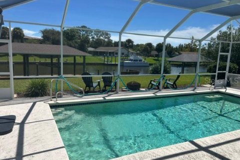 Villa ou maison à vendre à Palm Coast, Floride: 3 chambres, 130.9 m2 № 2342454 - photo 19
