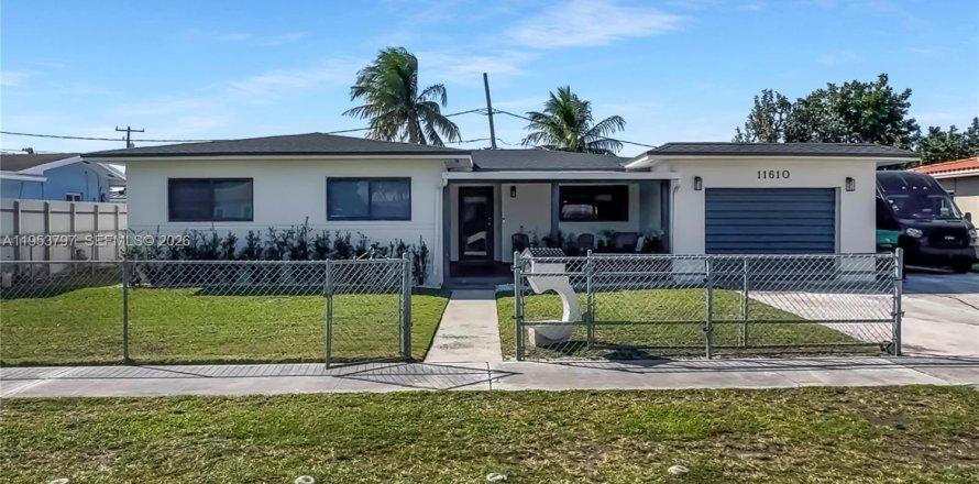 Casa en Hialeah, Florida 4 dormitorios, 122.54 m2 № 2010125