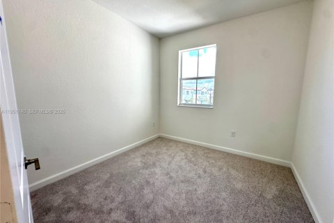 Casa en alquiler en Homestead, Florida, 4 dormitorios № 2006269 - foto 19