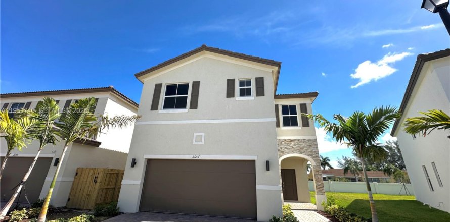 Casa en Homestead, Florida 4 dormitorios № 2006269