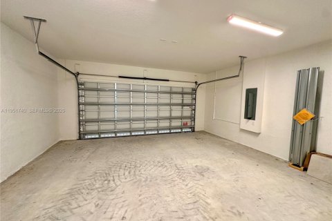 Casa en alquiler en Homestead, Florida, 4 dormitorios № 2006269 - foto 9