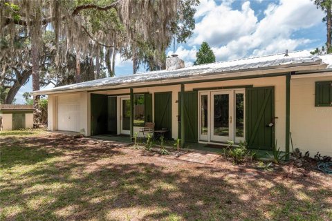 House in Fort MC Coy, Florida 2 bedrooms, 117.8 sq.m. № 1742884 - photo 11