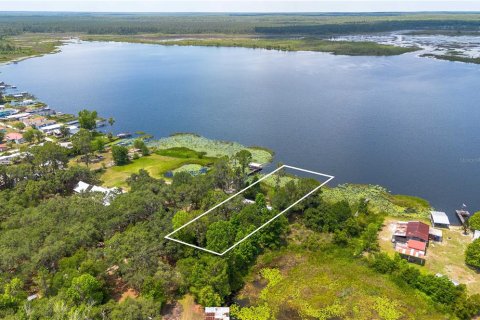 Casa en venta en Fort MC Coy, Florida, 2 dormitorios, 117.8 m2 № 1742884 - foto 3