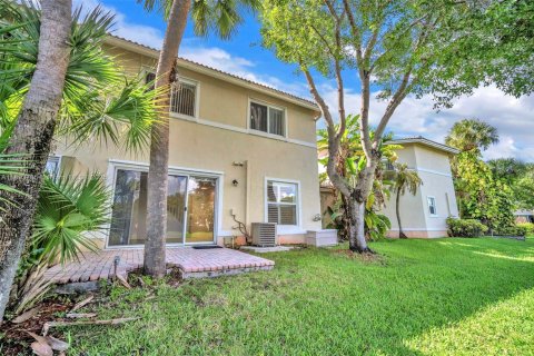 Touwnhouse à louer à Pembroke Pines, Floride: 3 chambres, 127.09 m2 № 1946634 - photo 16