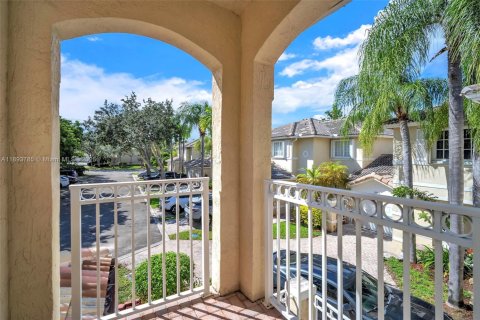 Touwnhouse à louer à Pembroke Pines, Floride: 3 chambres, 127.09 m2 № 1946634 - photo 28