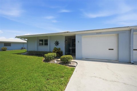 Casa en venta en Sarasota, Florida, 2 dormitorios, 153.38 m2 № 2238092 - foto 4