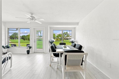 Casa en venta en Sarasota, Florida, 2 dormitorios, 153.38 m2 № 2238092 - foto 14