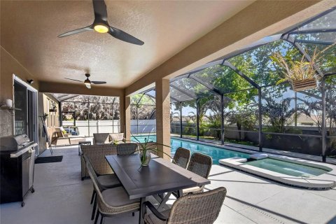 Casa en venta en Auburndale, Florida, 5 dormitorios, 485.32 m2 № 2202695 - foto 12