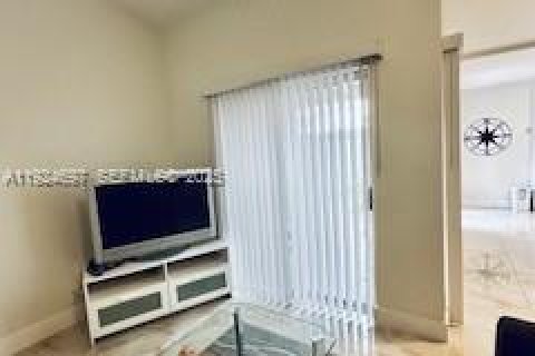 Casa en alquiler en Weston, Florida, 3 dormitorios, 105.35 m2 № 2060185 - foto 15