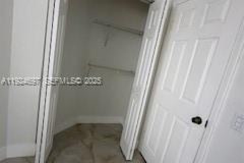 Casa en alquiler en Weston, Florida, 3 dormitorios, 105.35 m2 № 2060185 - foto 30