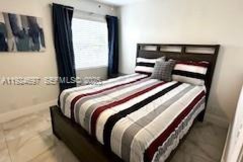 Casa en alquiler en Weston, Florida, 3 dormitorios, 105.35 m2 № 2060185 - foto 17