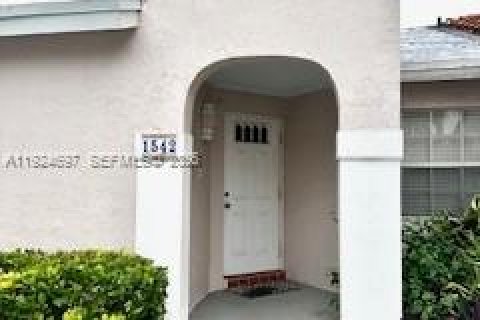 Casa en alquiler en Weston, Florida, 3 dormitorios, 105.35 m2 № 2060185 - foto 2