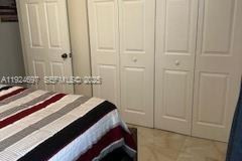 Casa en alquiler en Weston, Florida, 3 dormitorios, 105.35 m2 № 2060185 - foto 18