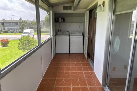 Condo in Delray Beach, Florida, 2 bedrooms  № 2247201 - photo 22