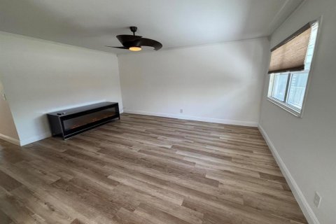 Condo in Delray Beach, Florida, 2 bedrooms  № 2247201 - photo 7