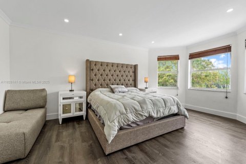 Casa en venta en Pembroke Pines, Florida, 3 dormitorios, 196.3 m2 № 1814232 - foto 18