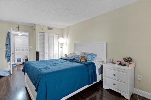 Condominio en venta en Miami, Florida, 2 dormitorios, 84.91 m2 № 2082886 - foto 29