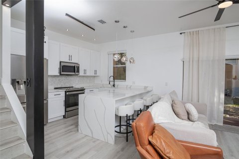 Adosado en alquiler en Davenport, Florida, 2 dormitorios, 138.61 m2 № 1913997 - foto 17