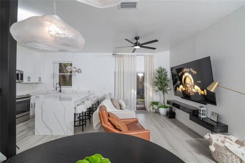 Adosado en alquiler en Davenport, Florida, 2 dormitorios, 138.61 m2 № 1913997 - foto 15