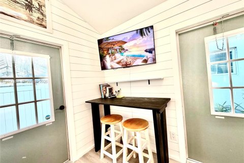 Immobilier commercial à louer à West Park, Floride № 1999468 - photo 10