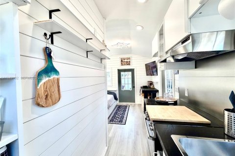 Immobilier commercial à louer à West Park, Floride № 1999468 - photo 15