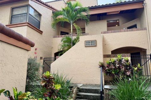 Condominio en alquiler en Orlando, Florida, 3 dormitorios, 171.87 m2 № 1914726 - foto 1