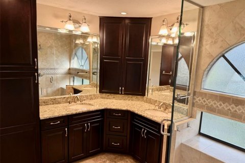 Condo in Orlando, Florida, 3 bedrooms  № 1914726 - photo 26