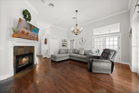 House in Tavares, Florida 3 bedrooms, 216.28 sq.m. № 1681193 - photo 7