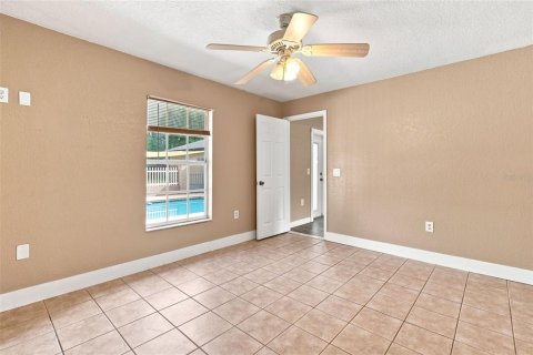 Villa ou maison à vendre à Orange City, Floride: 5 chambres, 213.95 m2 № 2347872 - photo 8