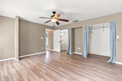 Villa ou maison à vendre à Orange City, Floride: 5 chambres, 213.95 m2 № 2347872 - photo 23