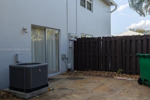 Adosado en alquiler en Davie, Florida, 3 dormitorios, 151.43 m2 № 2077355 - foto 22