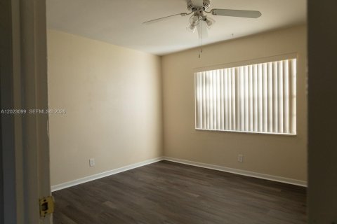 Adosado en alquiler en Davie, Florida, 3 dormitorios, 151.43 m2 № 2077355 - foto 10