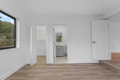 Купить виллу или дом в Майами, Флорида 3 спальни, 100.52м2, № 2023661 - фото 11