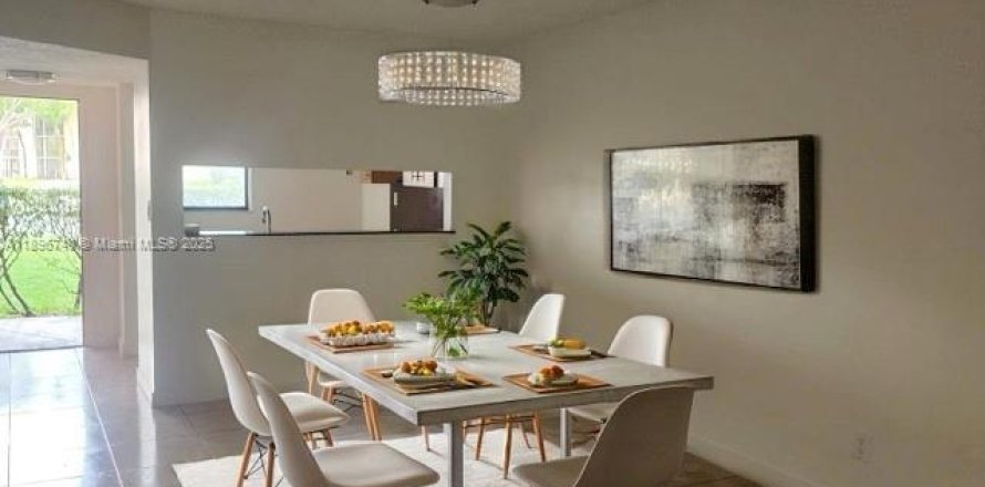 Condo à Miramar, Floride, 2 chambres  № 1948379