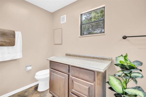 House in Palm Harbor, Florida 5 bedrooms, 185.25 sq.m. № 1918089 - photo 25