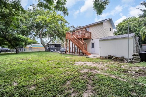 House in Palm Harbor, Florida 5 bedrooms, 185.25 sq.m. № 1918089 - photo 29