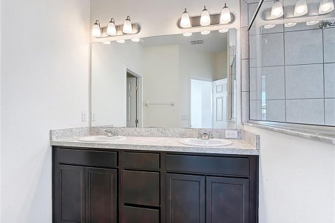 Casa en alquiler en Davenport, Florida, 5 dormitorios, 174.38 m2 № 1843030 - foto 13