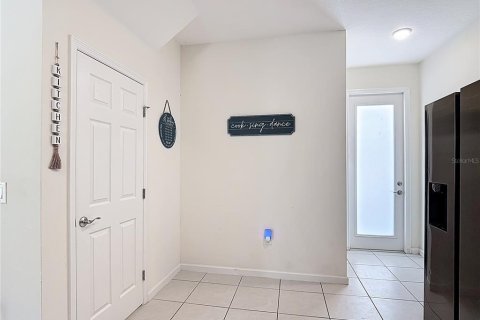 Casa en alquiler en Davenport, Florida, 5 dormitorios, 174.38 m2 № 1843030 - foto 8