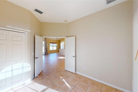 Villa ou maison à vendre à Wesley Chapel, Floride: 4 chambres, 187.11 m2 № 2121220 - photo 20