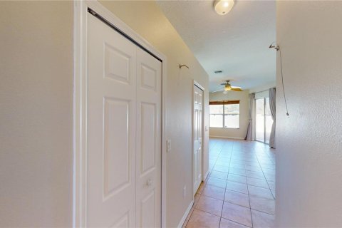 Villa ou maison à vendre à Wesley Chapel, Floride: 4 chambres, 187.11 m2 № 2121220 - photo 24