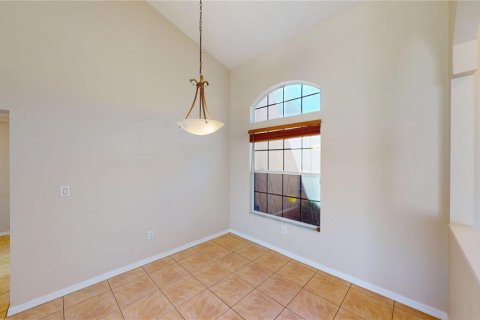 Villa ou maison à vendre à Wesley Chapel, Floride: 4 chambres, 187.11 m2 № 2121220 - photo 5
