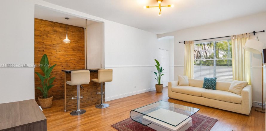 Condo à Miami Beach, Floride, 2 chambres № 1871752