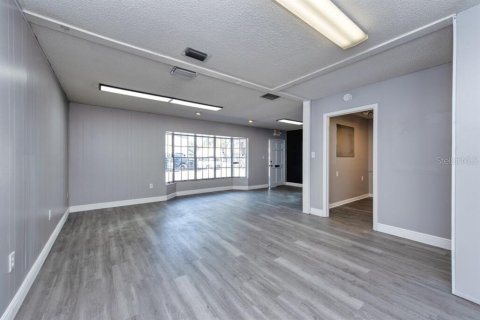Propiedad comercial en venta en Riverview, Florida, 761.06 m2 № 2410061 - foto 6