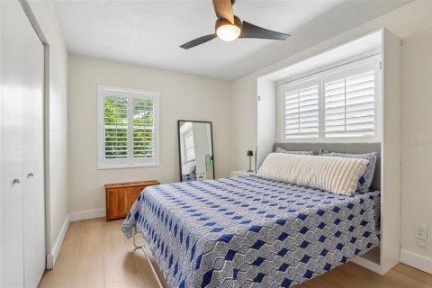 Casa en venta en Tampa, Florida, 4 dormitorios, 139.35 m2 № 2235504 - foto 21