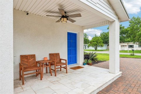 Casa en venta en Tampa, Florida, 4 dormitorios, 139.35 m2 № 2235504 - foto 5