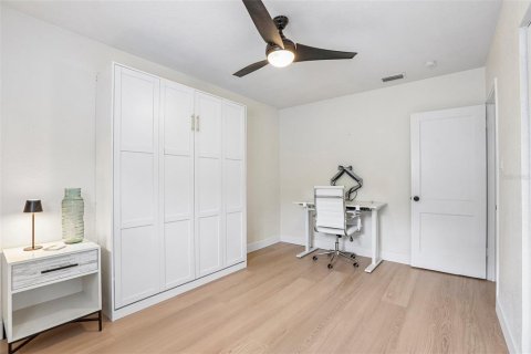 Casa en venta en Tampa, Florida, 4 dormitorios, 139.35 m2 № 2235504 - foto 27